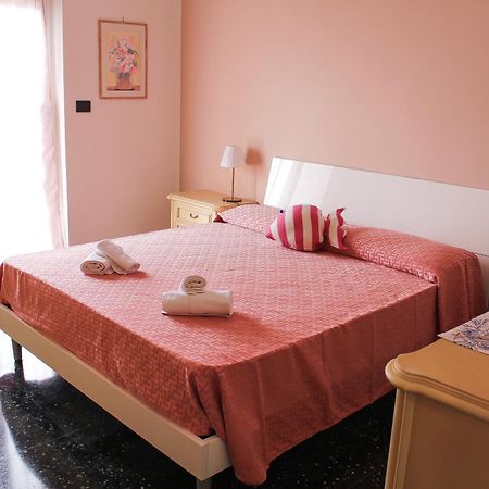 Appartement Casa Mariuccia - A Due Passi Dal Mare à Savone Extérieur photo