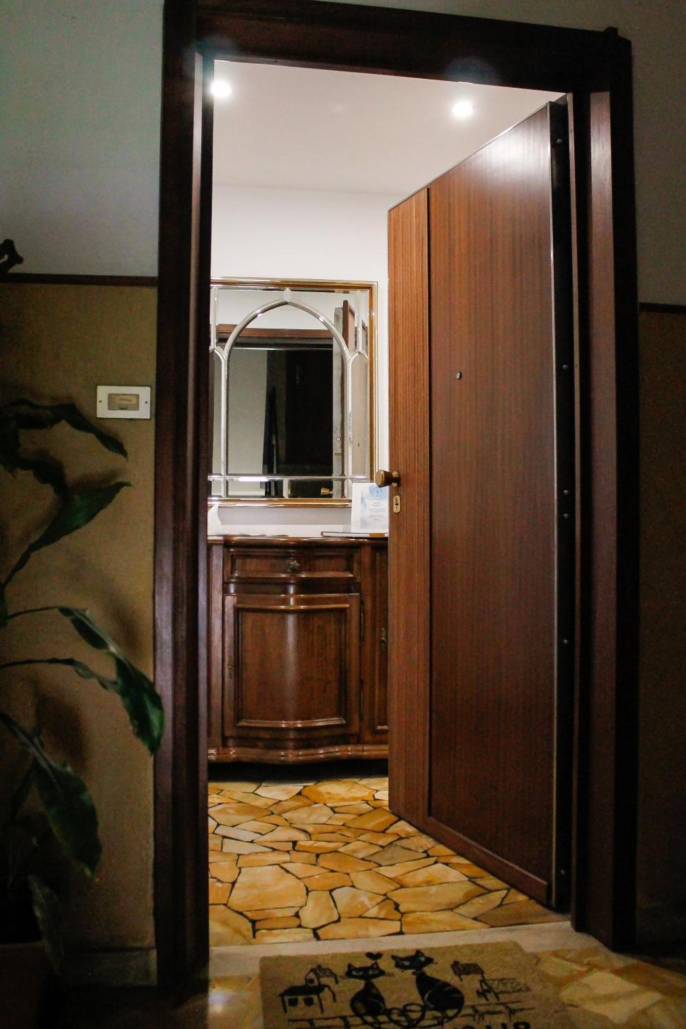 Appartement Casa Mariuccia - A Due Passi Dal Mare à Savone Extérieur photo